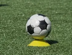 晨曦奔跑,山间漫步,运动绘就缤,米兰体育官网,MILAN,Sports,足球直播,篮球赛事,体育高清,NBA直播