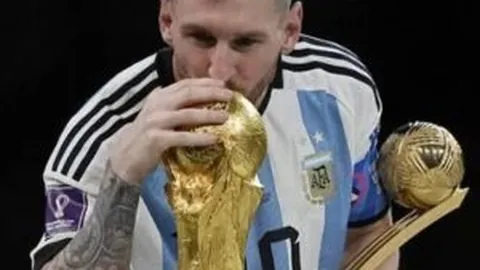 “点滴积累，跨越新高峰——公路自行车亚锦赛冠军吕先景访谈录”