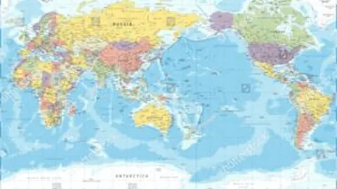 哈兰德、穆尼耶各进两球，多特蒙德5-1横扫弗赖堡夺冠