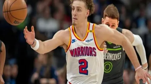 吉滕斯世界波助力，多特蒙德领跑德甲