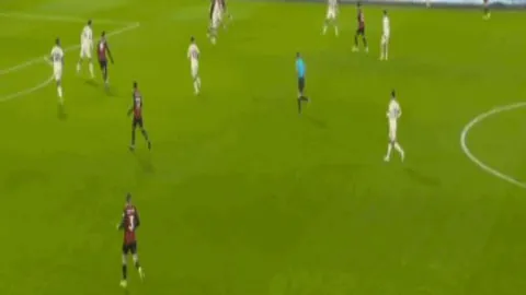 毛伟杰含泪感慨：20年梦想破灭，恳请球迷谅解刘诚宇表现